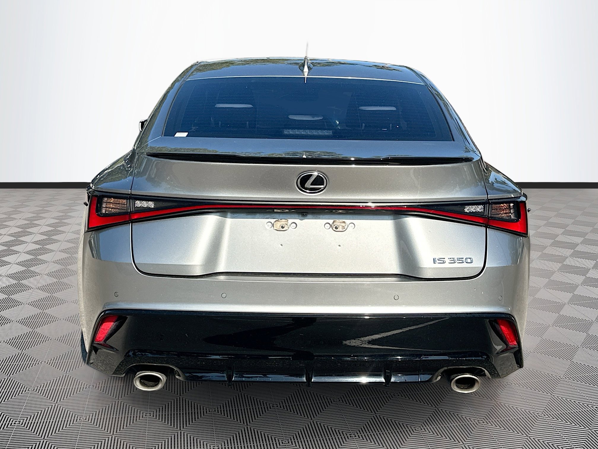 Used 2022 Lexus IS 350 F Sport image 6