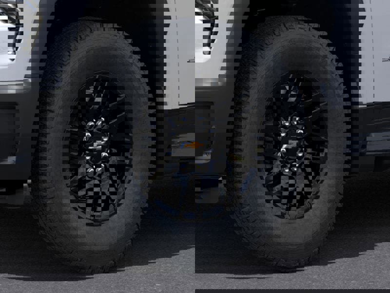 New 2025 Chevrolet Silverado EV LT image 25