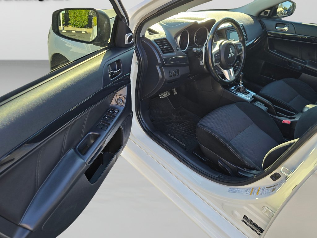 Used 2015 Mitsubishi Lancer Evolution MR AWD/4WD image 15