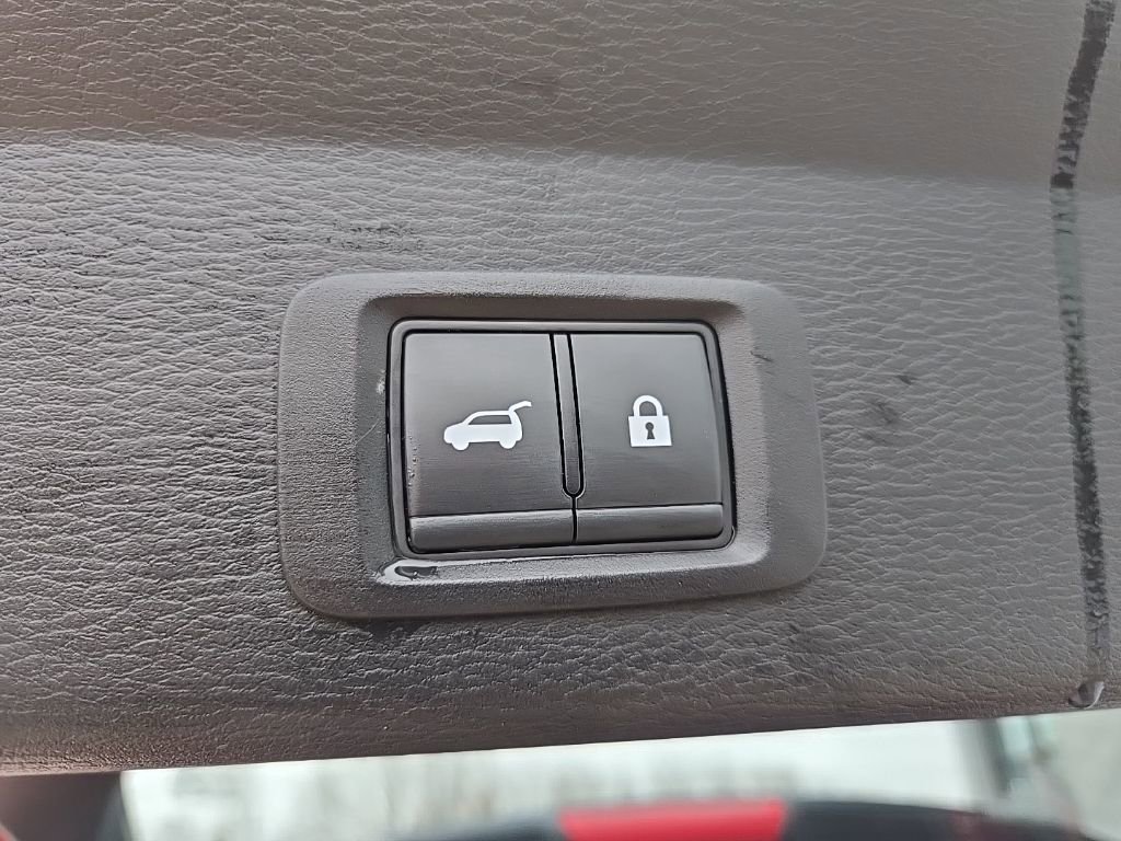 Used 2025 Mitsubishi Outlander SE image 91