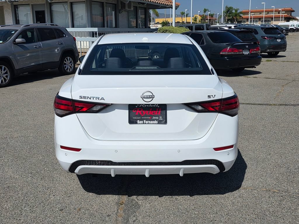 Used 2024 Nissan Sentra SV FWD image 7
