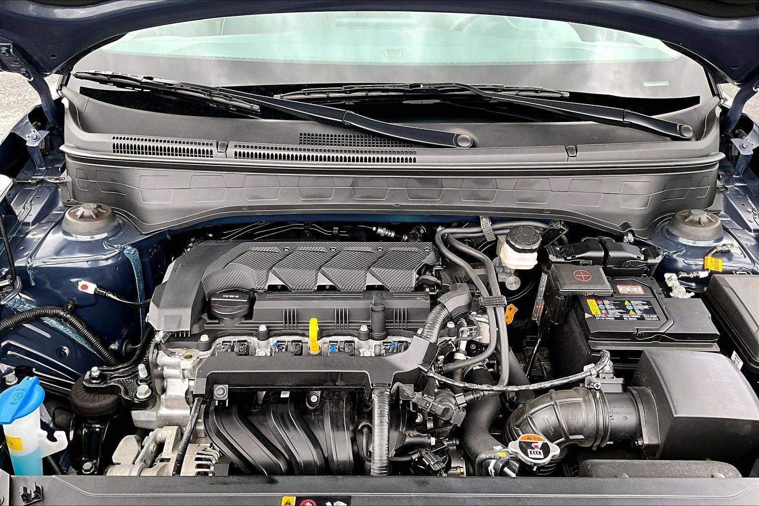 Used 2024 Hyundai Venue Limited FWD image 10