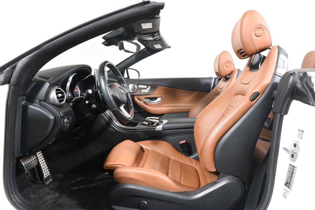 Used 2018 Mercedes-Benz C 300 4MATIC Cabriolet image 3
