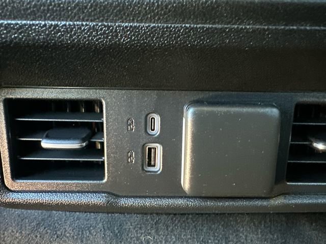 Used 2024 GMC Sierra 1500 Elevation image 17