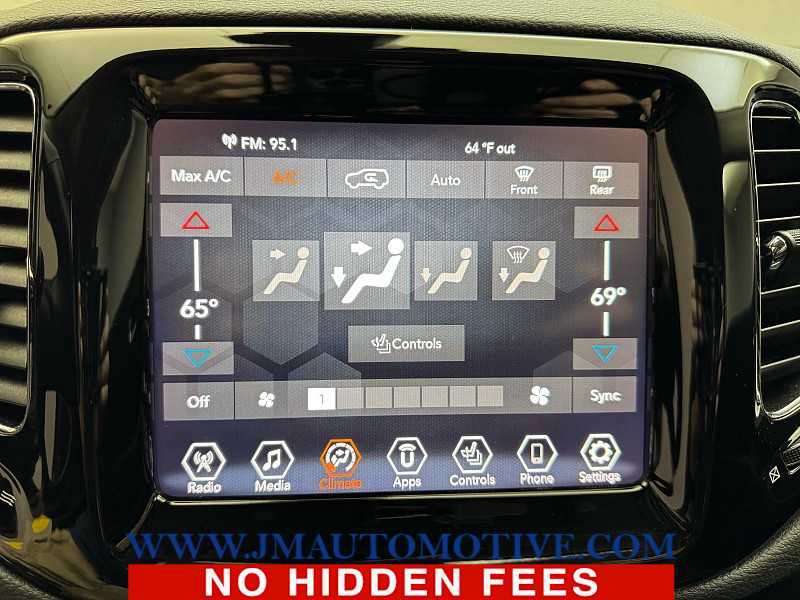 Used 2021 Jeep Compass Limited w/ Sun and Sound Group AWD/4WD image 24