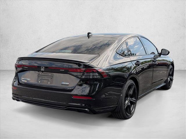 Used 2024 Honda Accord Sport image 4