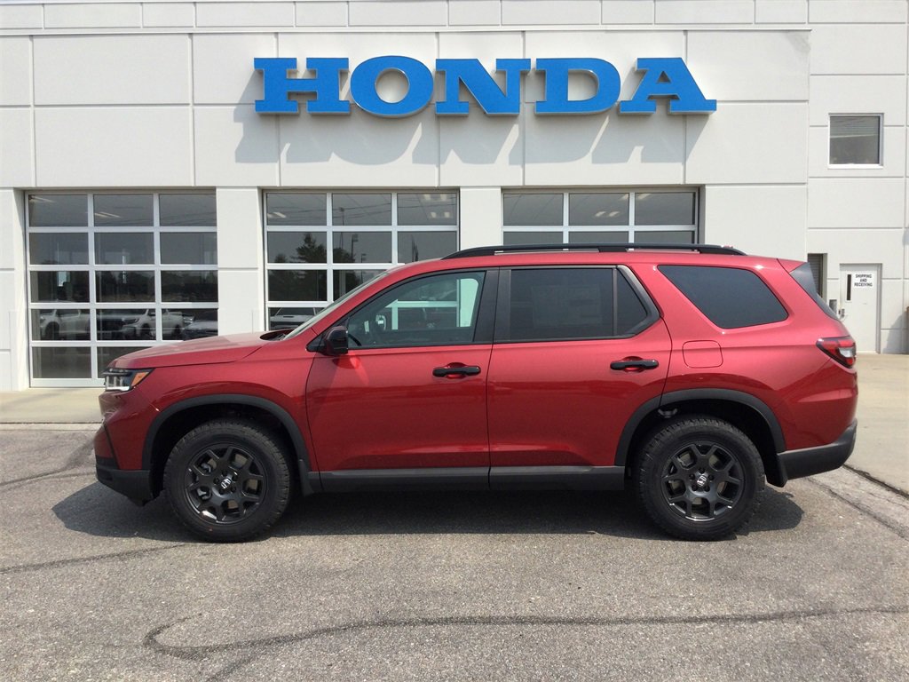 New 2025 Honda Pilot TrailSport image 7