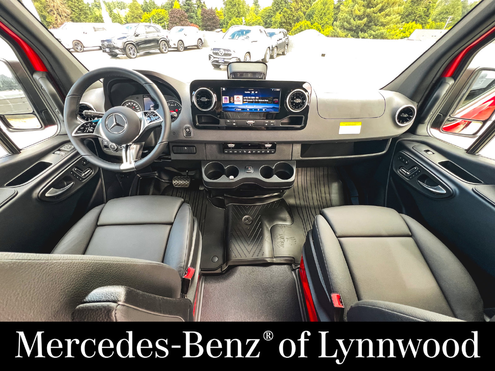 New 2026 Mercedes-Benz Sprinter 2500 image 18
