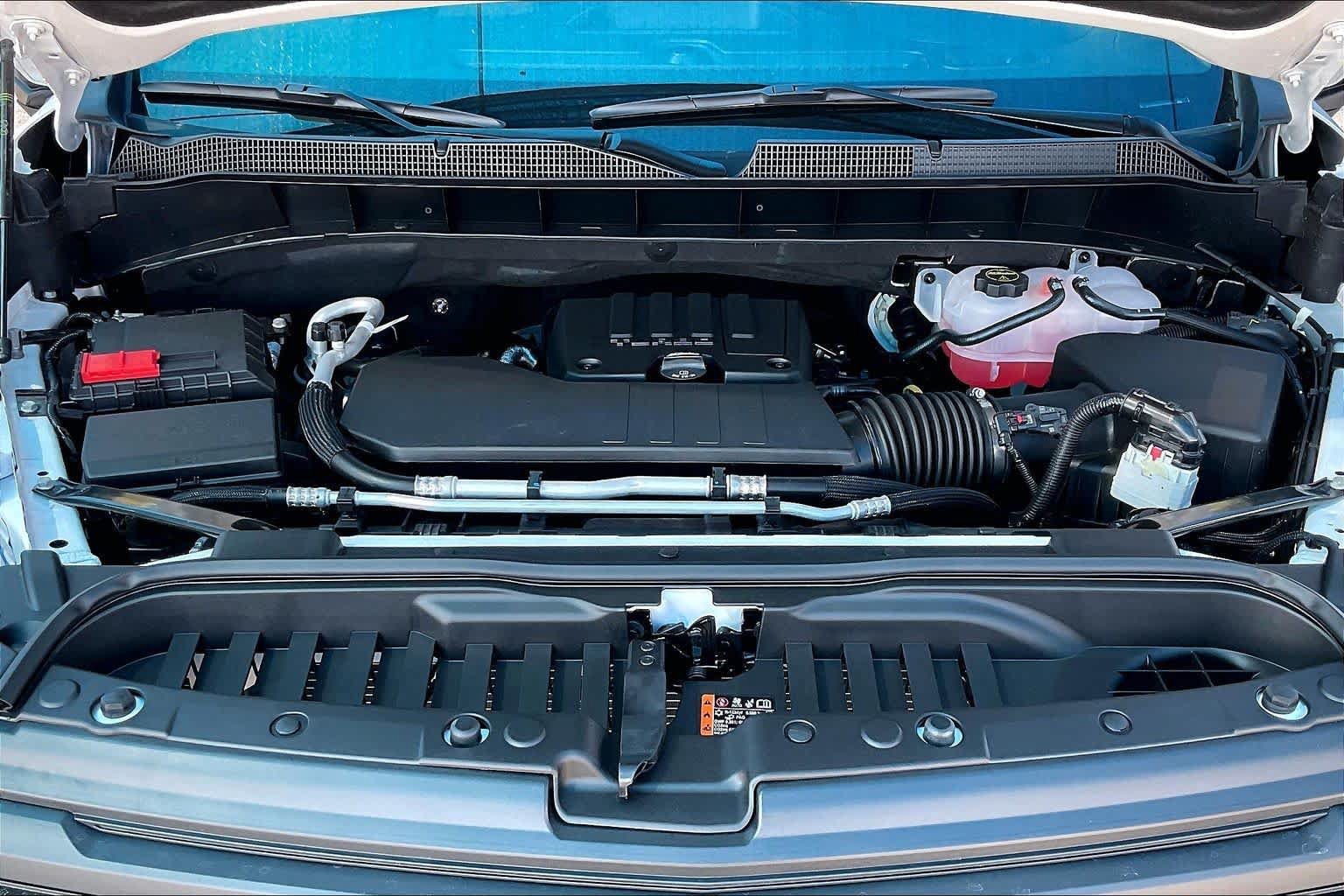 New 2026 Chevrolet Silverado 1500 Custom AWD/4WD image 16