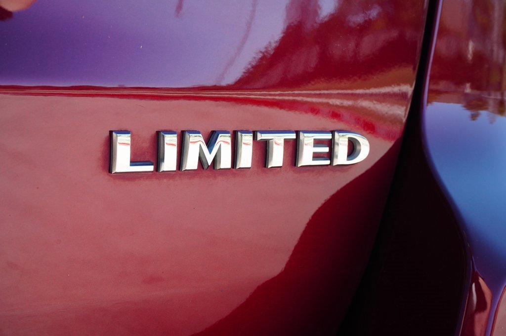 Used 2021 Jeep Grand Cherokee Limited image 8