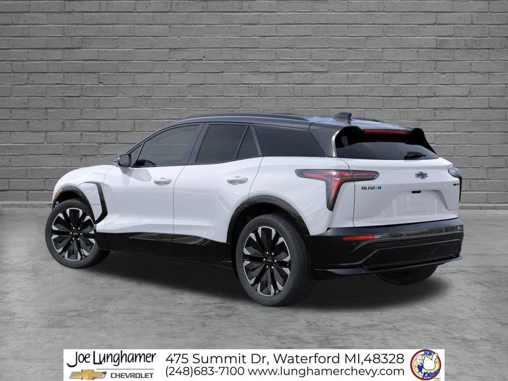 New 2026 Chevrolet Blazer EV RS AWD/4WD image 3