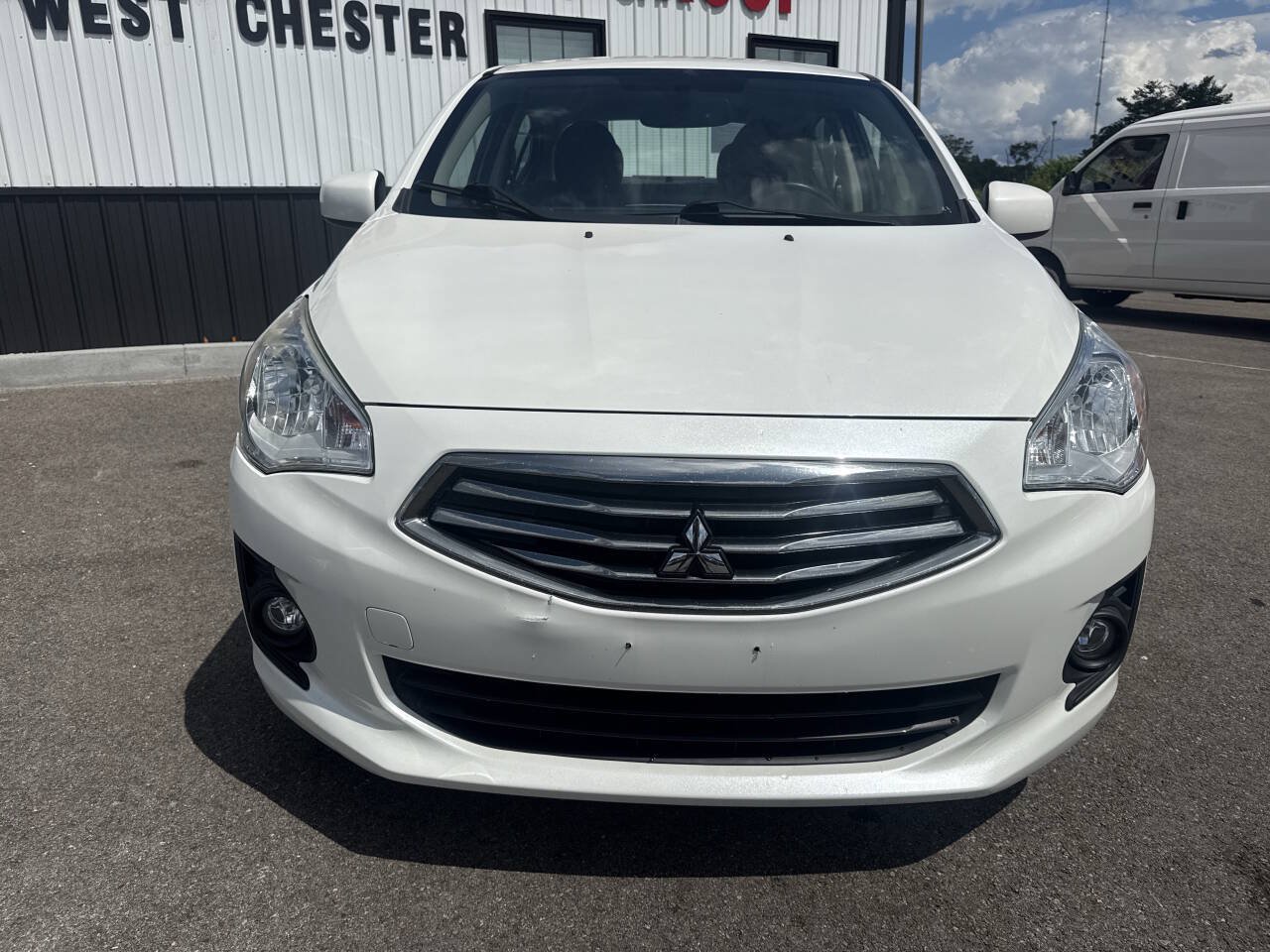 Used 2017 Mitsubishi Mirage G4 ES FWD image 2