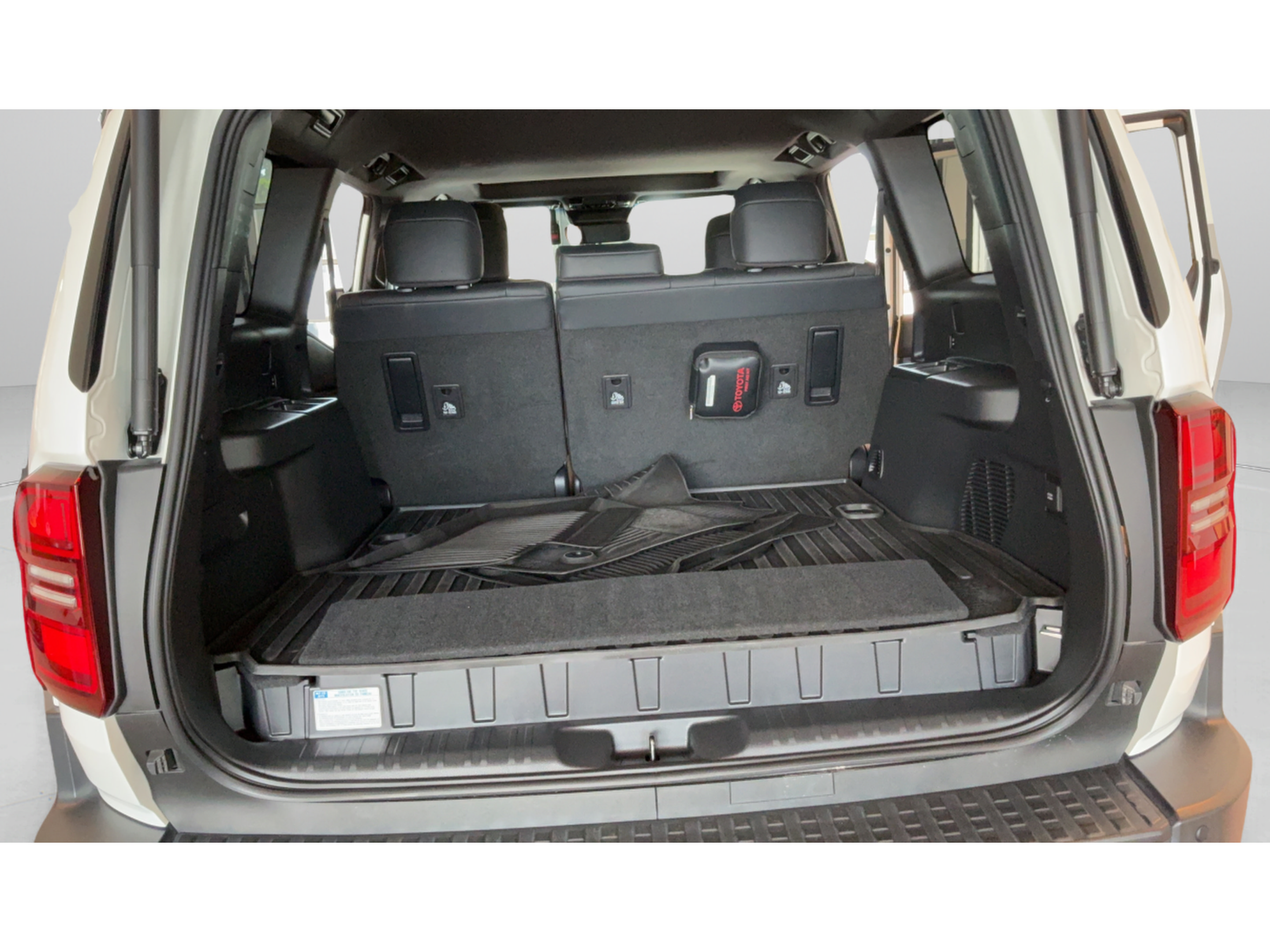 Used 2024 Toyota Land Cruiser AWD/4WD image 28