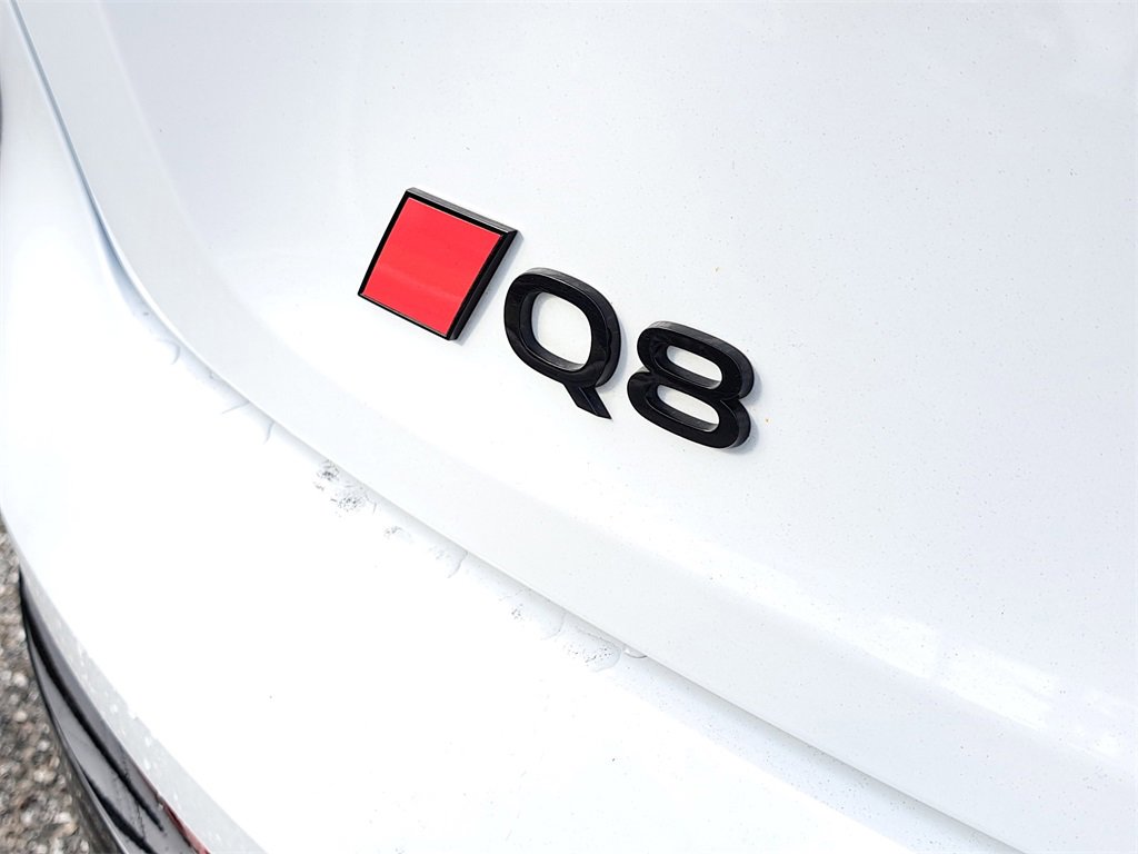 Certified 2024 Audi Q8 e-tron Premium Plus w/ Premium Plus Package image 5