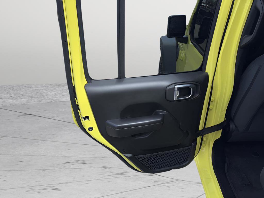 Used 2024 Jeep Wrangler Sport S image 29