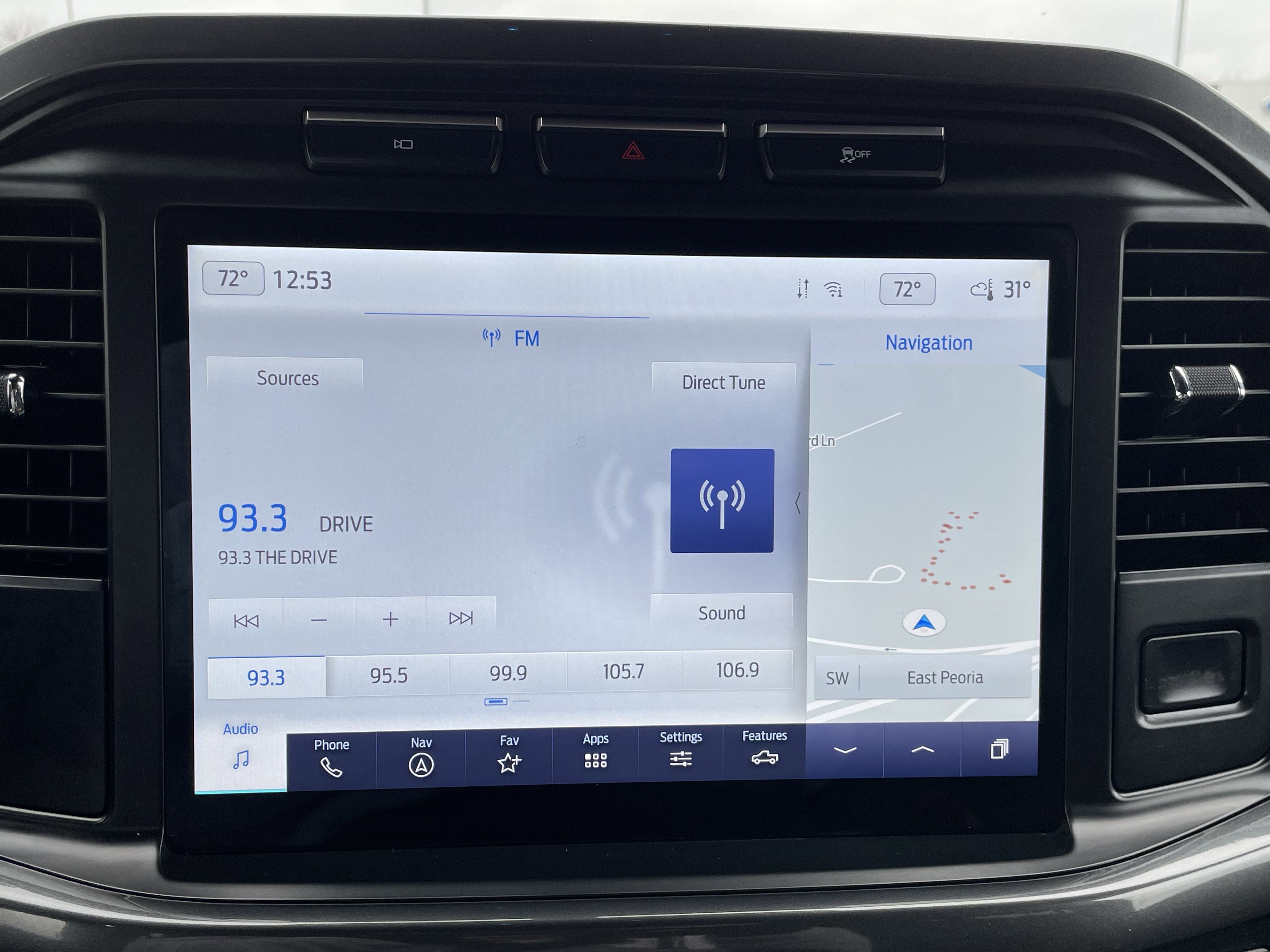 Used 2023 Ford F150 Lariat image 27