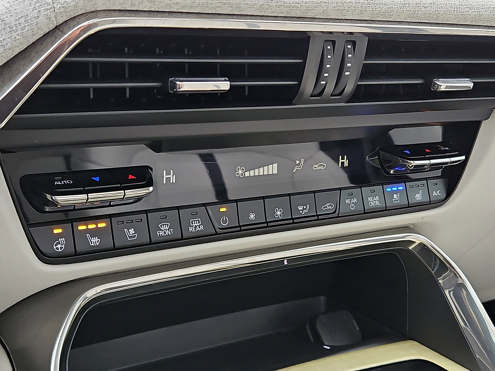 Used 2024 MAZDA CX-90 3.3 Turbo S w/ Premium Plus image 16