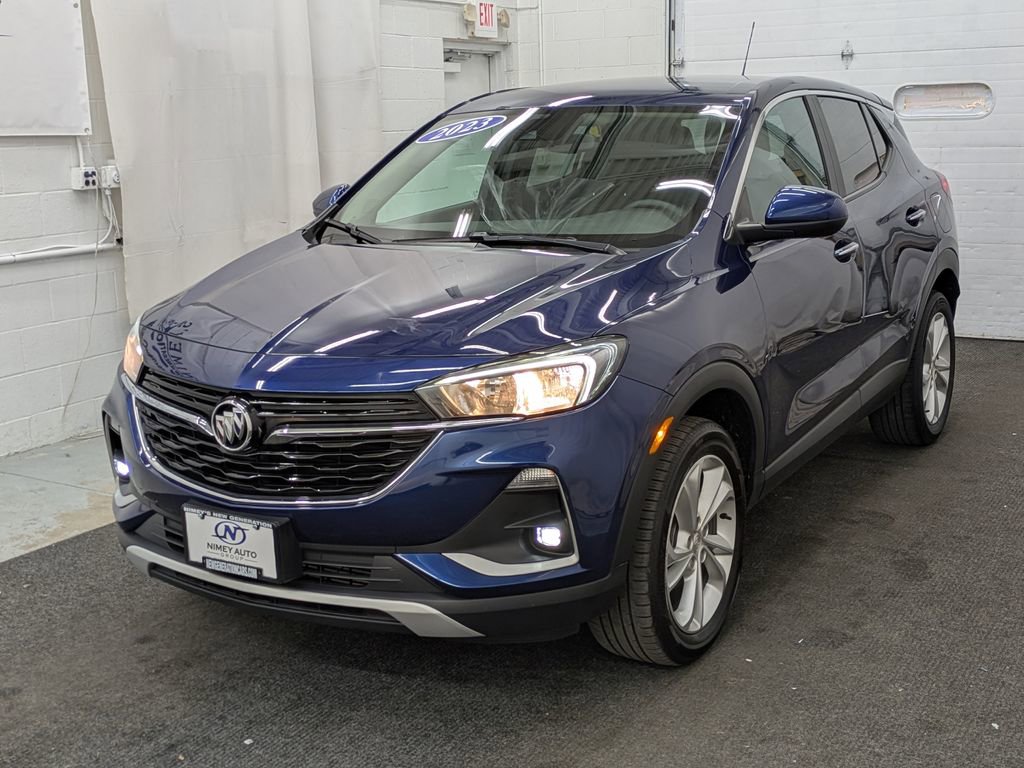 Used 2023 Buick Encore GX Preferred w/ Cold Weather Comfort Package AWD/4WD image 1