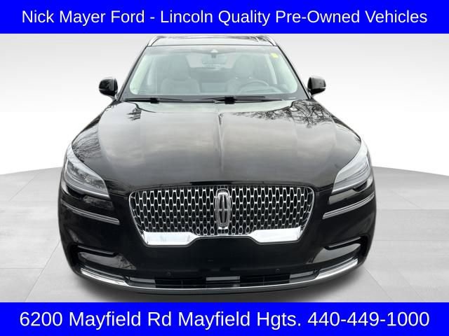 Used 2023 Lincoln Aviator Reserve w/ Equipment Group 201A image 2