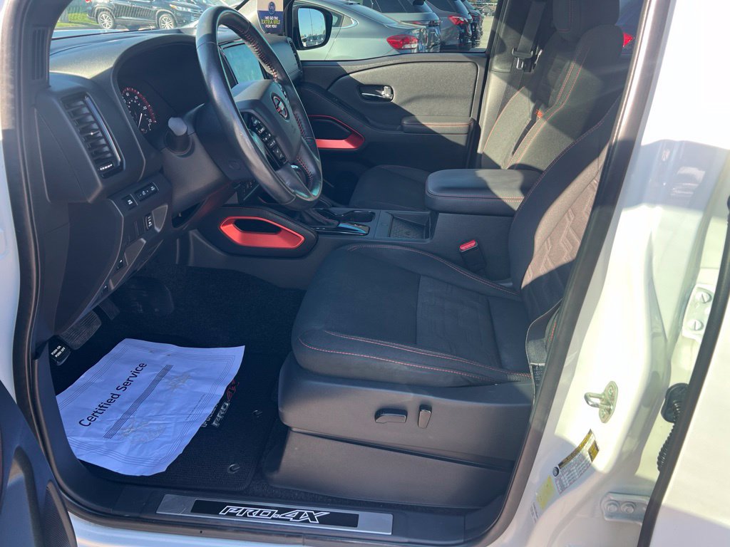 Used 2023 Nissan Frontier PRO-4X w/ Pro Convenience Package AWD/4WD image 11