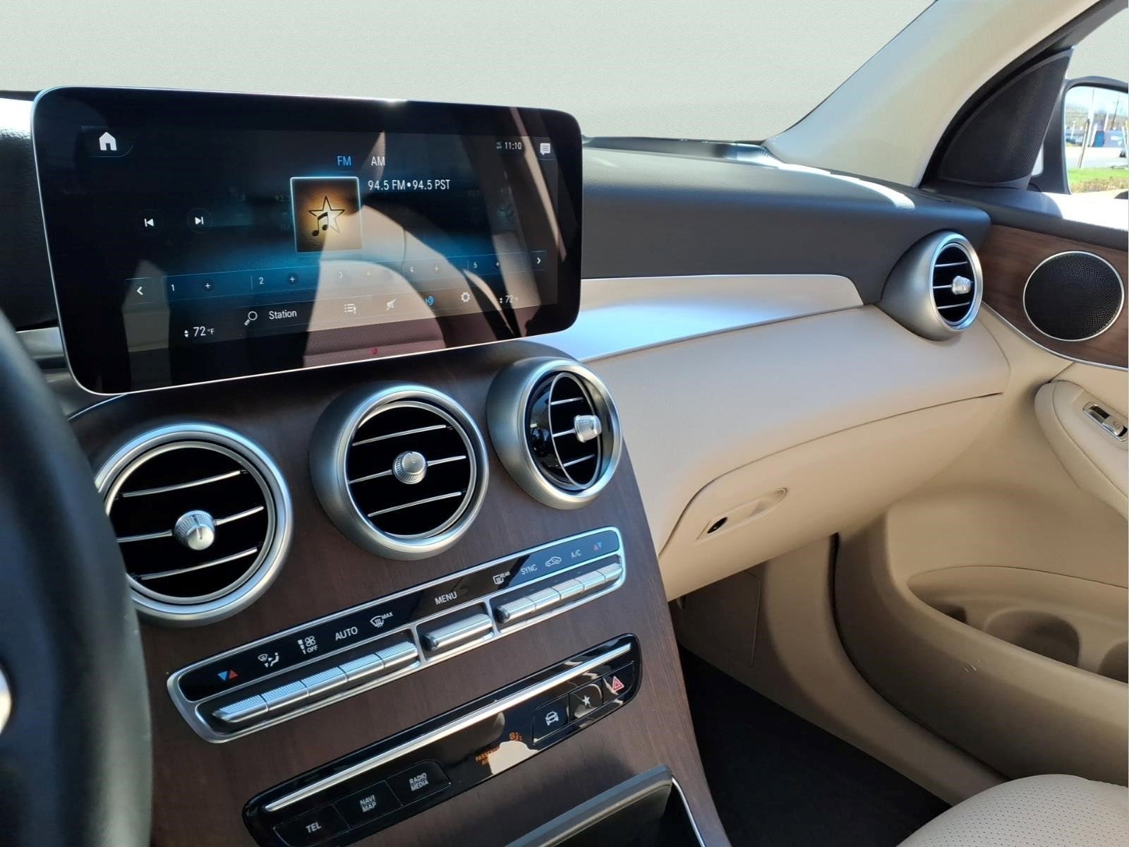 Certified 2021 Mercedes-Benz GLC 300 4MATIC image 33