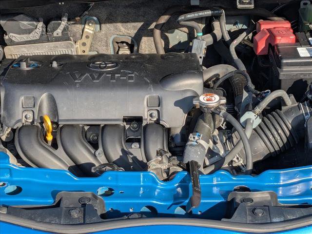 Used 2017 Toyota Yaris L image 21