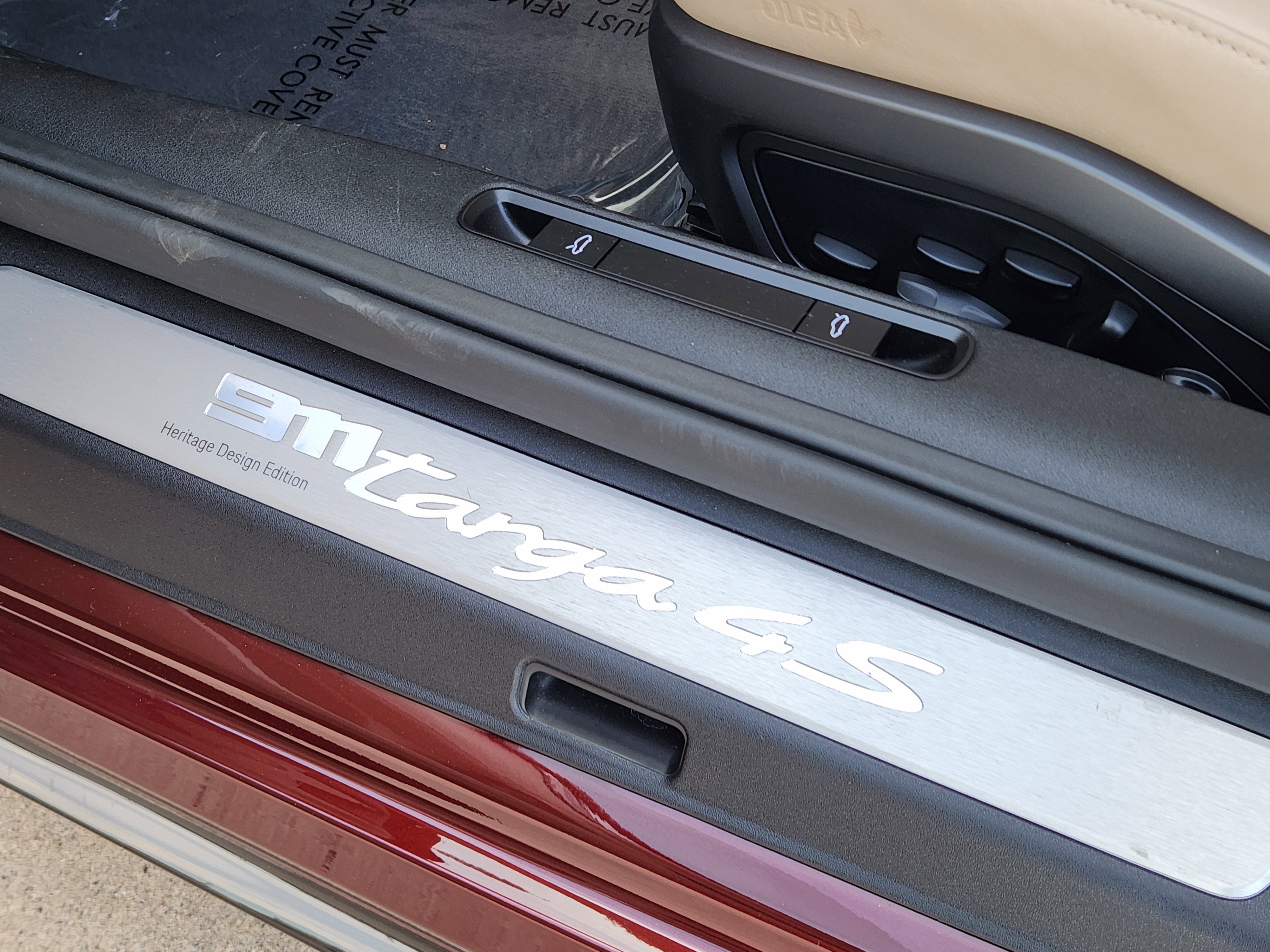 Used 2021 Porsche 911 Targa 4S Heritage Design image 33