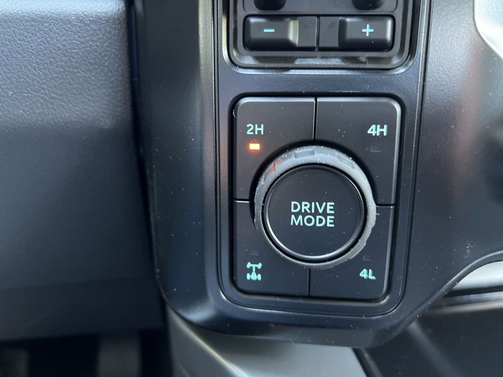 New 2026 Ford F250 Lariat w/ FX4 Off-Road Package image 28