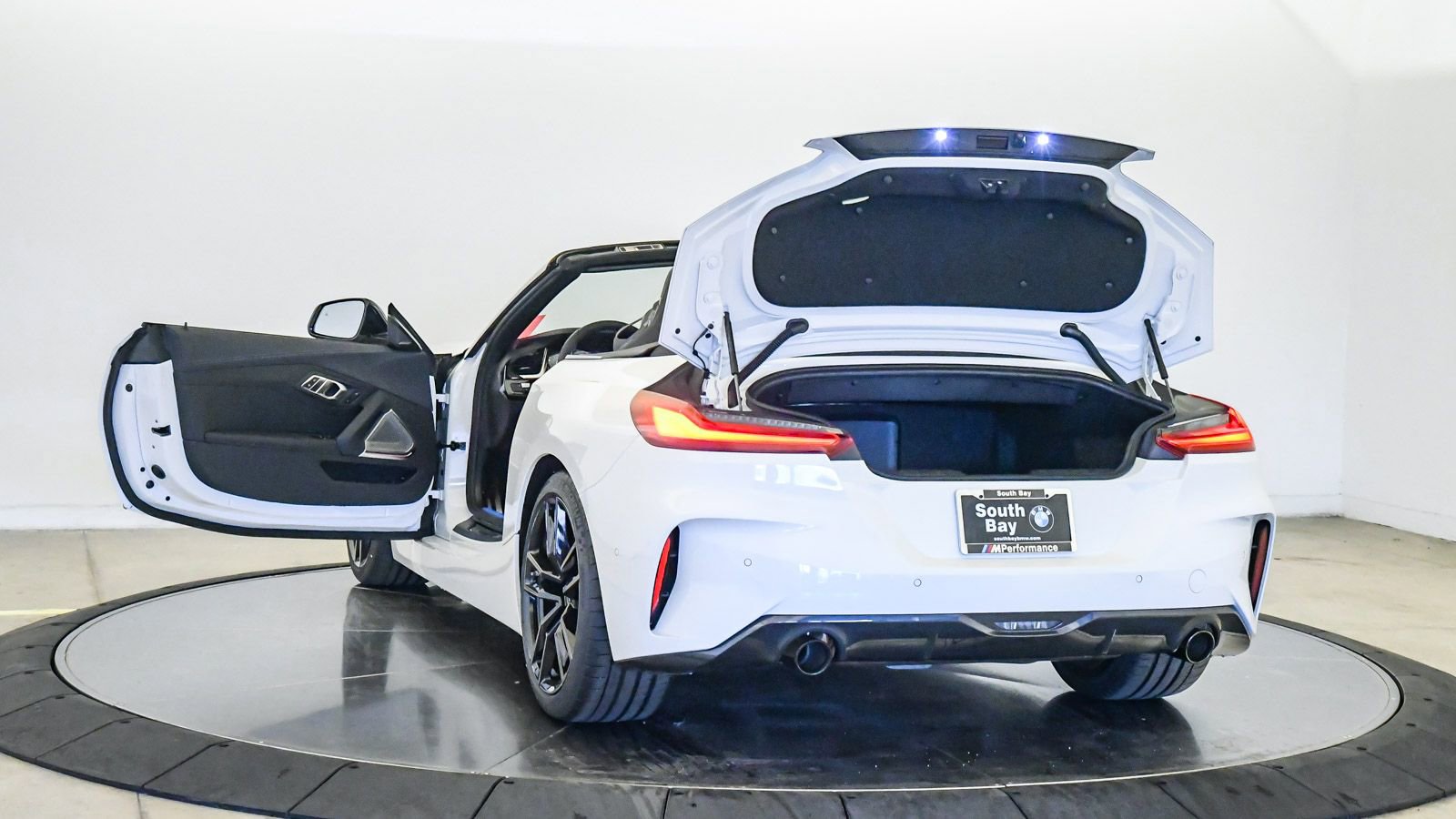 New 2026 BMW Z4 sDrive30i w/ Premium Package image 26