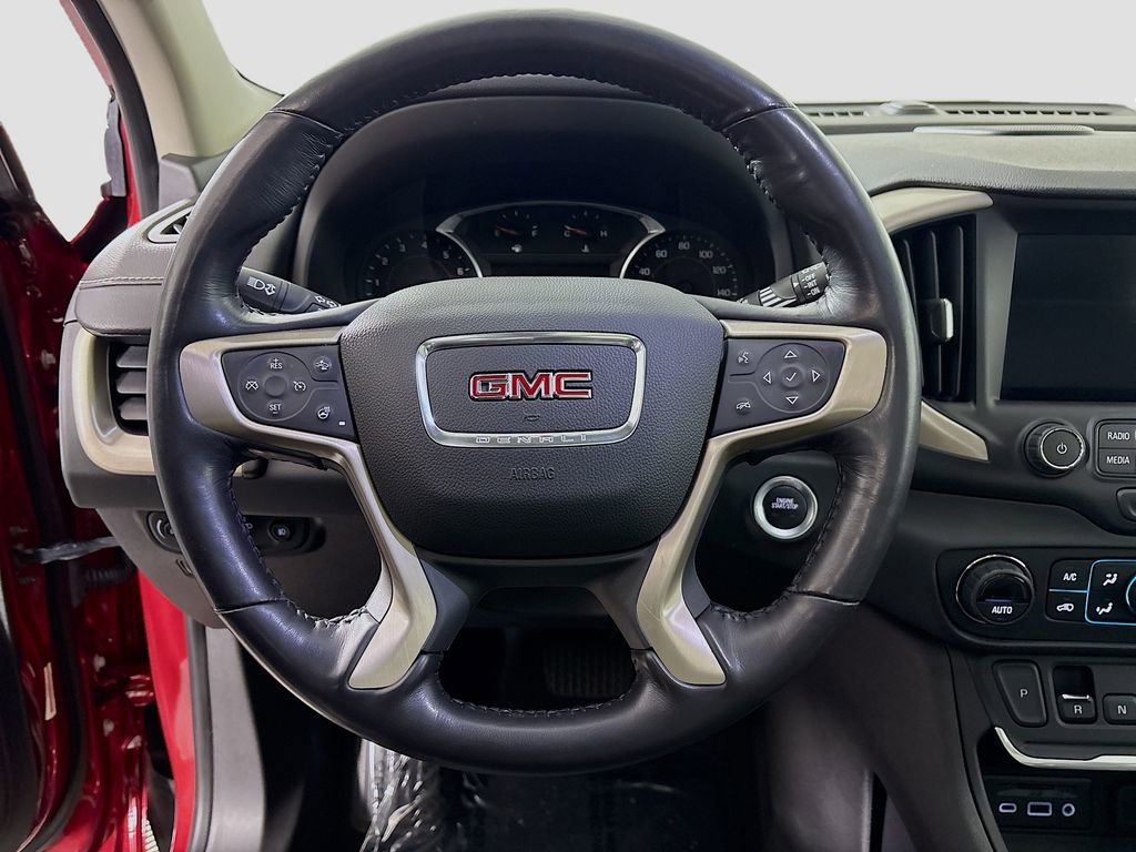 Used 2018 GMC Terrain Denali w/ Advanced Safety Package AWD/4WD image 14