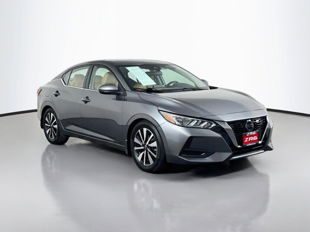 Used 2023 Nissan Sentra SV w/ SV Premium Package FWD image 7