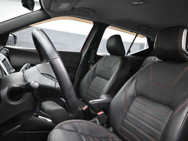 Used 2020 Nissan Kicks SR w/ SR Premium Package image 10