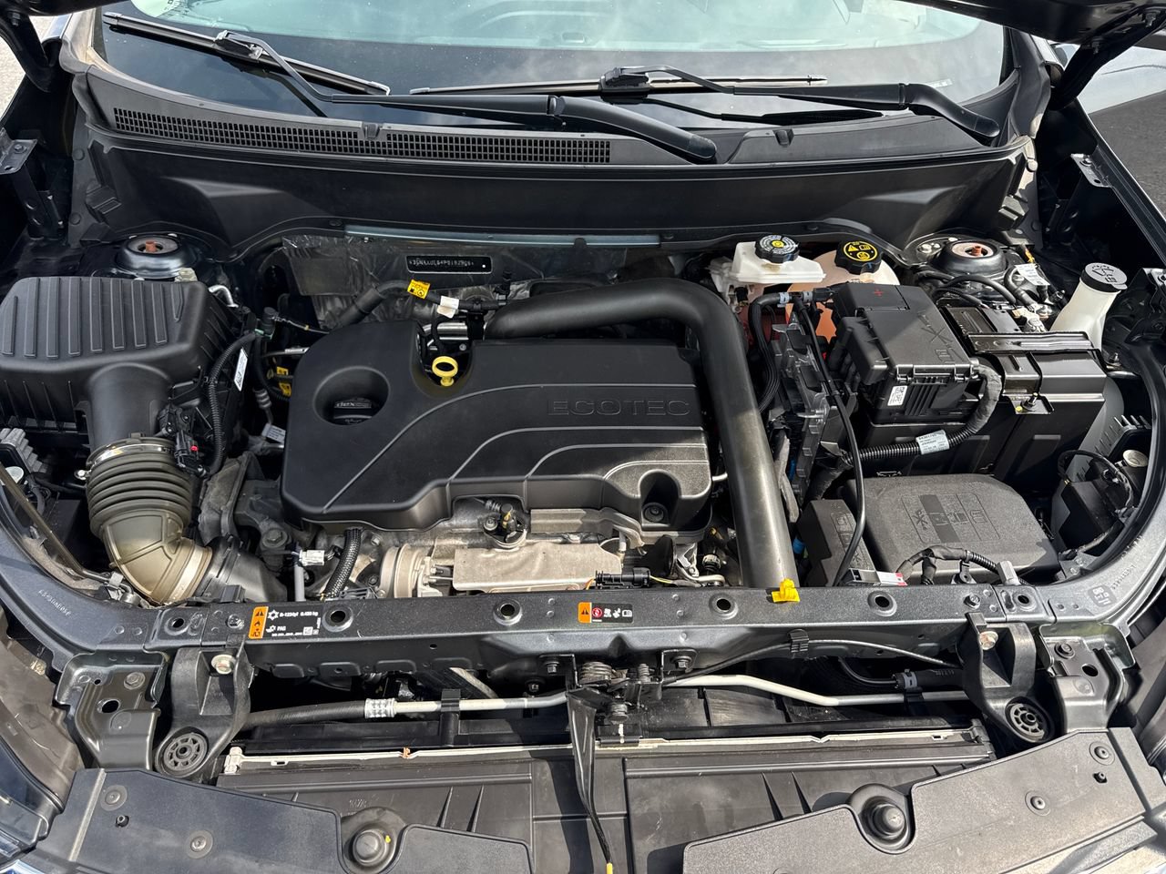 Used 2023 Chevrolet Equinox LT AWD/4WD image 12