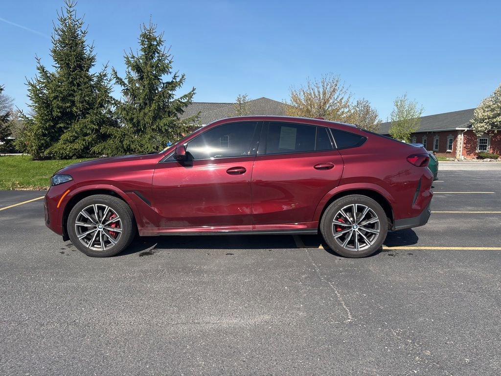 Certified 2024 BMW X6 xDrive40i w/ Executive Package AWD/4WD image 7