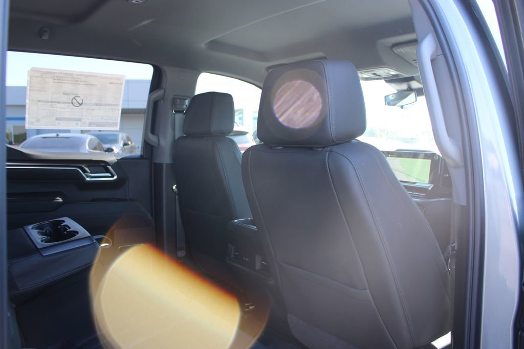 New 2026 Chevrolet Silverado 1500 RST w/ Convenience Package II AWD/4WD image 31