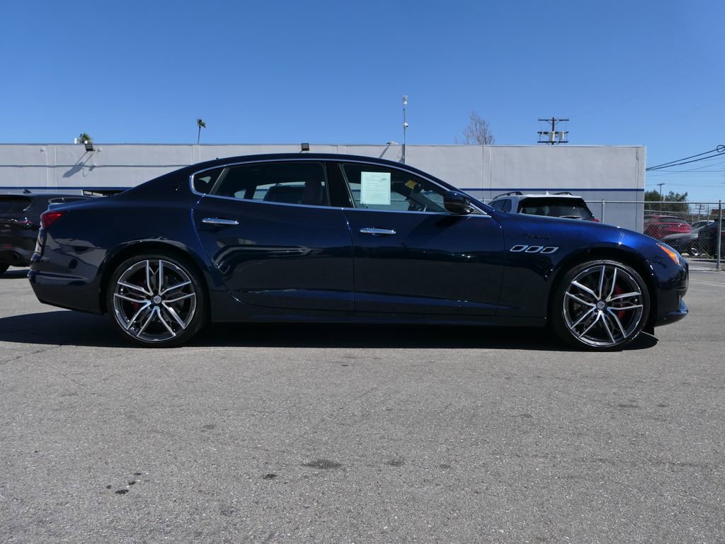 Used 2023 Maserati Quattroporte Modena image 3
