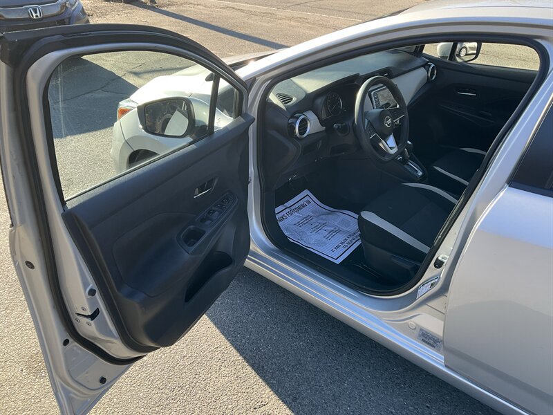 Used 2021 Nissan Versa SV FWD image 20