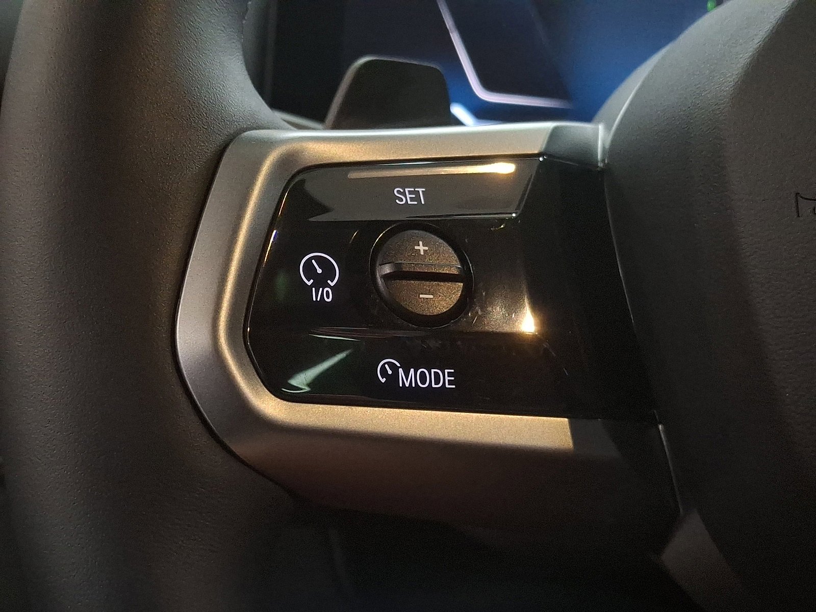 Used 2025 BMW i5 eDrive40i w/ M Sport Package image 17