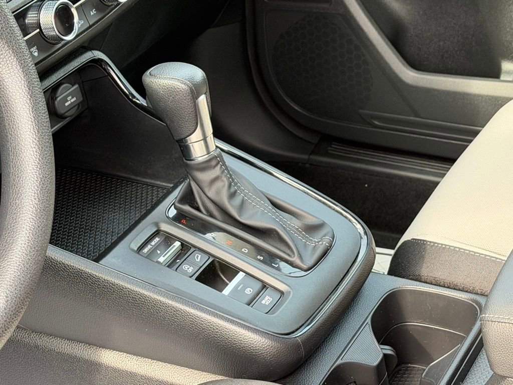 Used 2023 Honda CR-V EX image 13