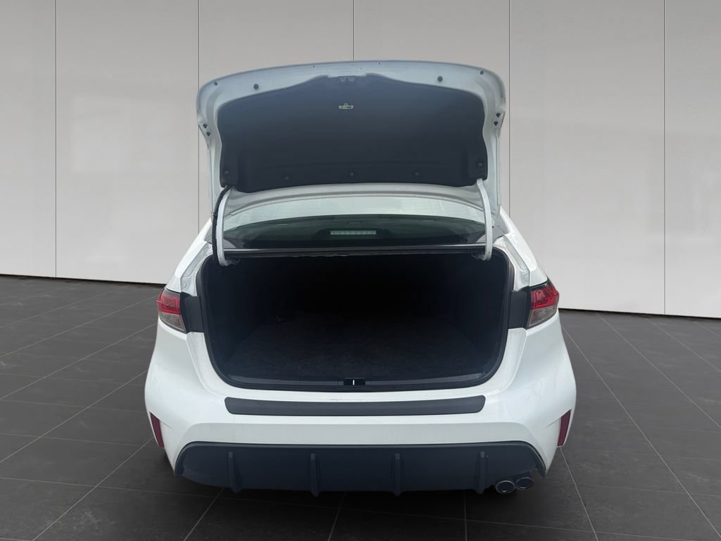 Used 2023 Toyota Corolla SE w/ Carpet Mat Package (TMS) FWD image 19