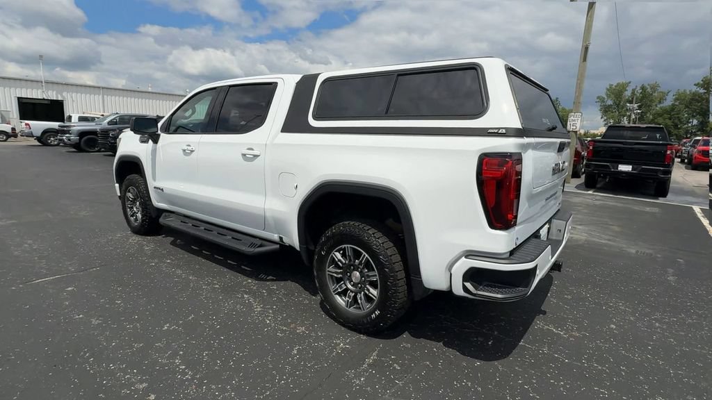 Used 2024 GMC Sierra 1500 AT4 w/ Technology Package AWD/4WD image 6