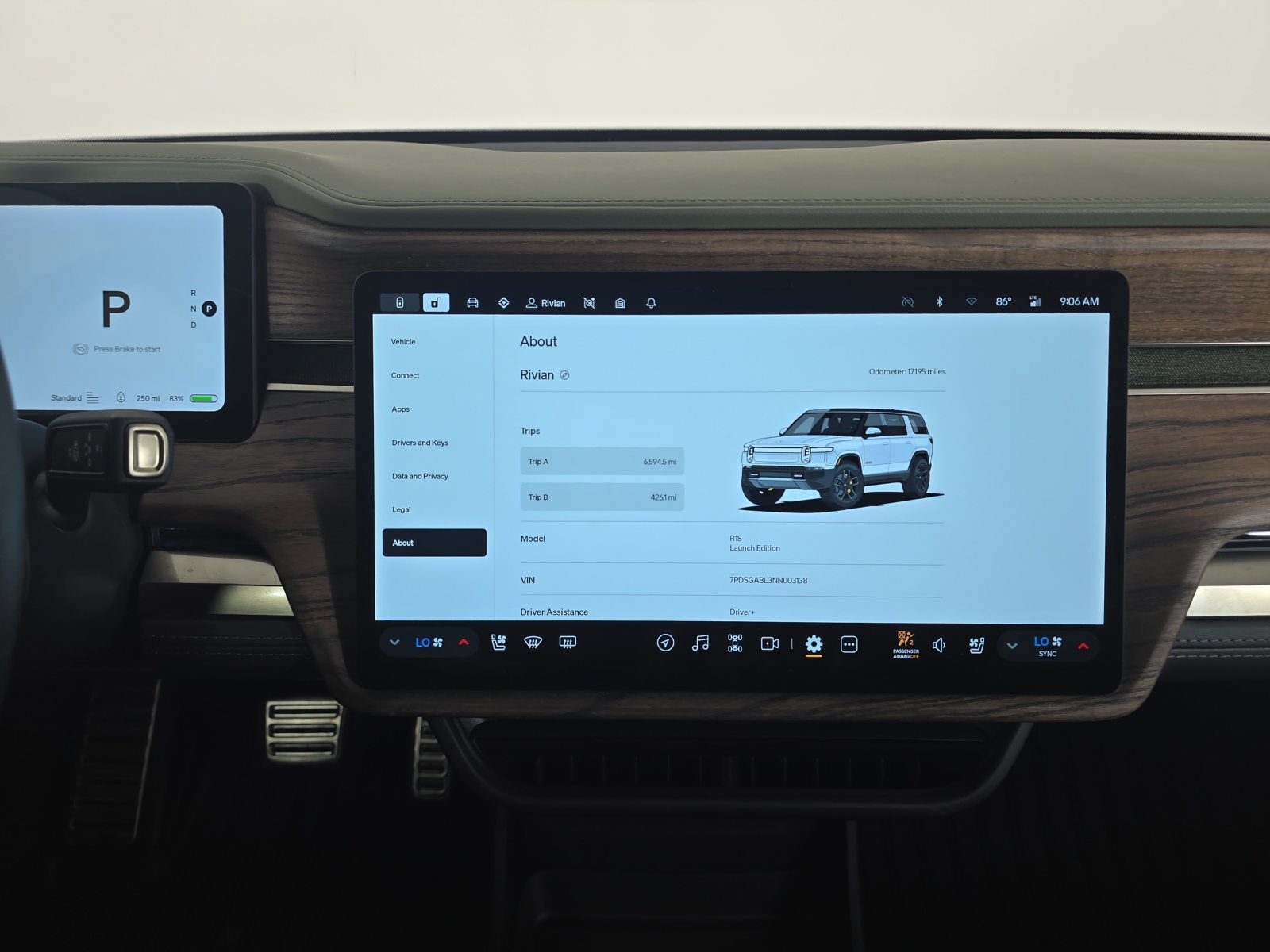 Used 2022 Rivian R1S Launch Edition Quad AWD/4WD image 30