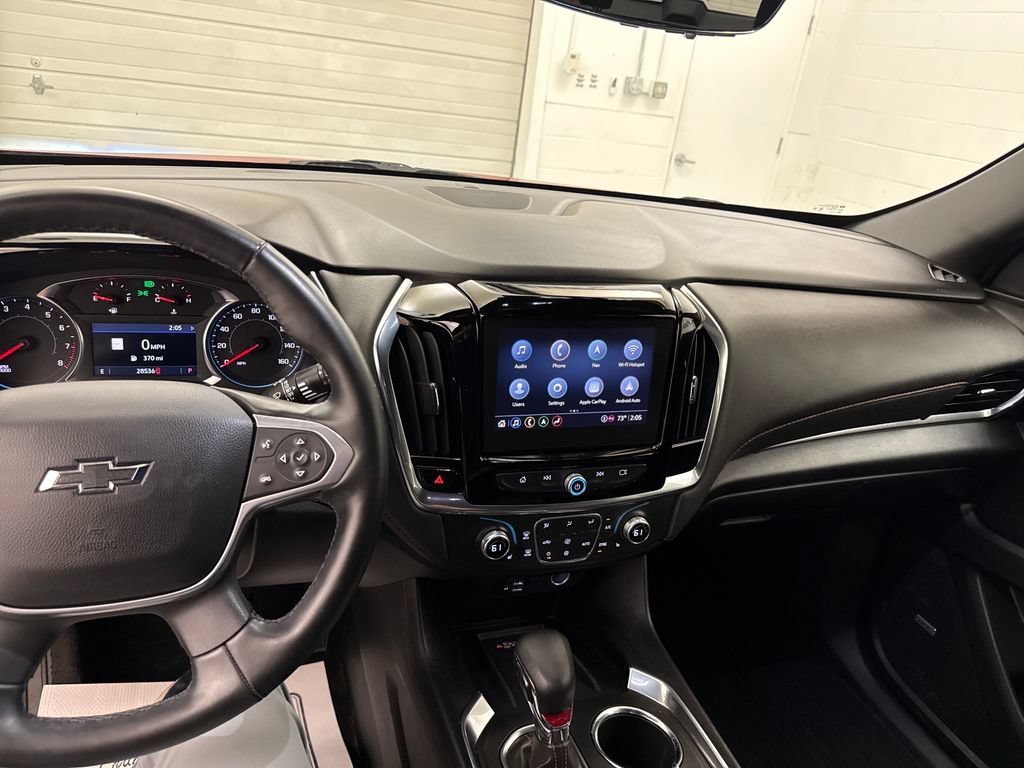 Used 2023 Chevrolet Traverse RS AWD/4WD image 13