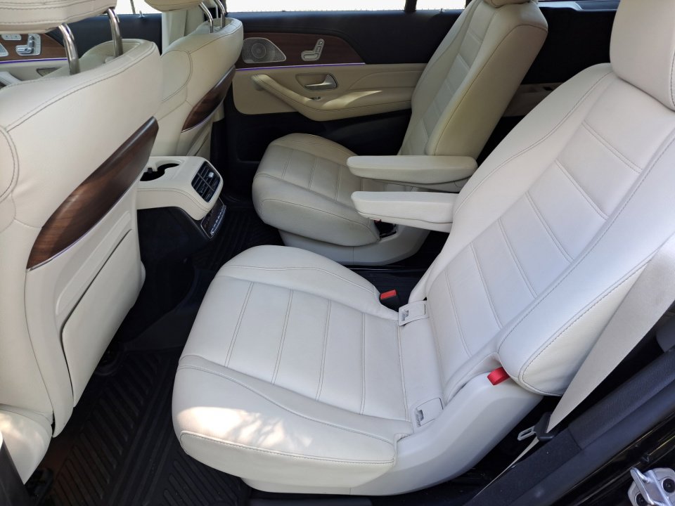 Used 2022 Mercedes-Benz GLS 580 4MATIC image 14