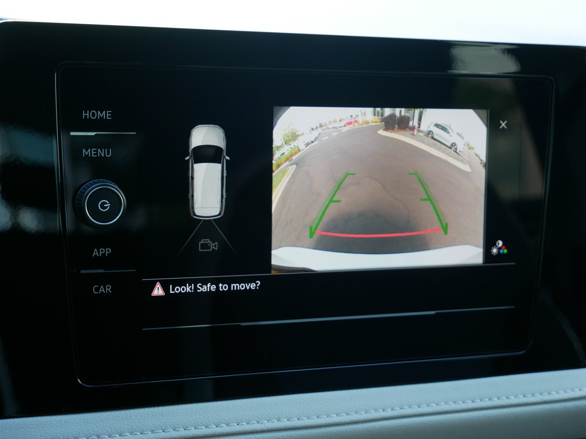 New 2025 Volkswagen Taos S image 14