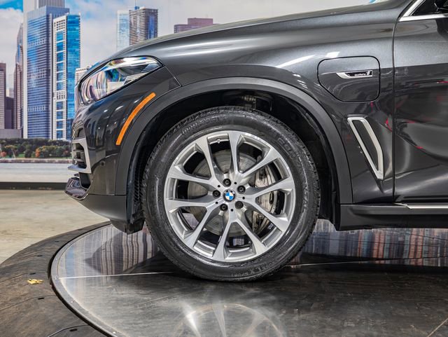 Certified 2023 BMW X5 xDrive45e w/ Climate Comfort Package AWD/4WD image 7