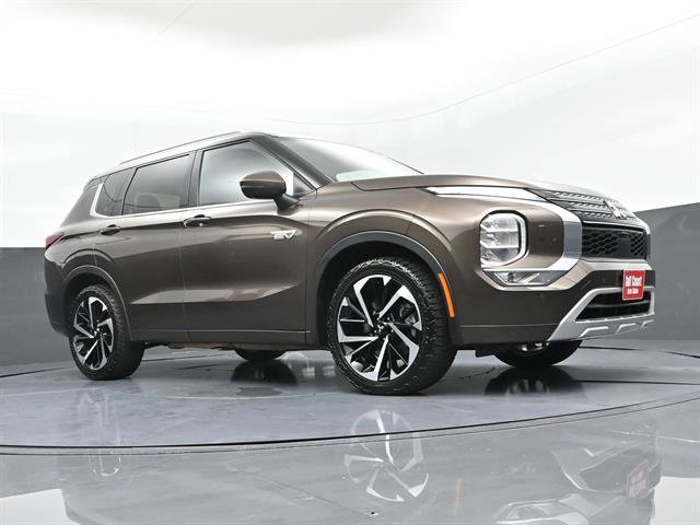 Used 2023 Mitsubishi Outlander SEL AWD/4WD image 31