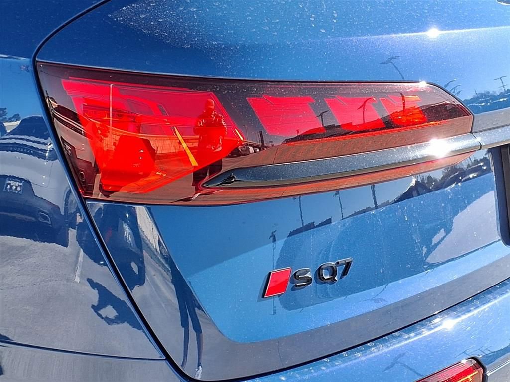 Used 2025 Audi SQ7 Prestige image 10
