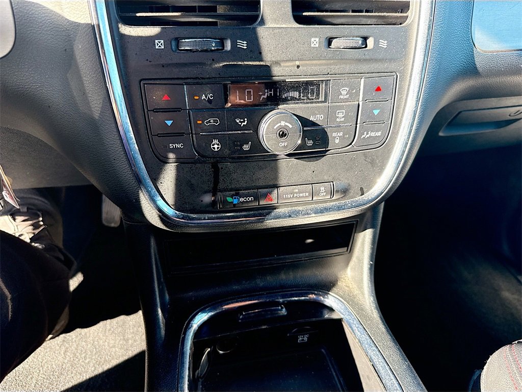 Used 2019 Dodge Grand Caravan GT image 16