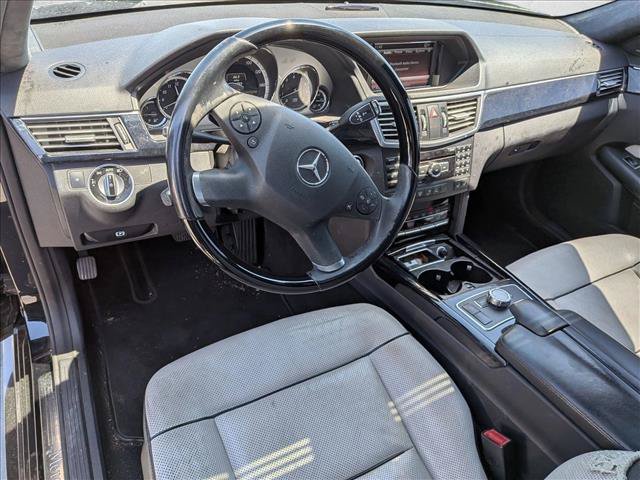 Used 2013 Mercedes-Benz E 550 4MATIC Sedan image 10